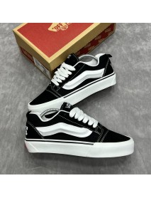 VANS KNU SKOOL